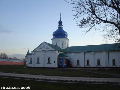 Свято-Успенський храм і трапезна Густинського монастиря (2006)