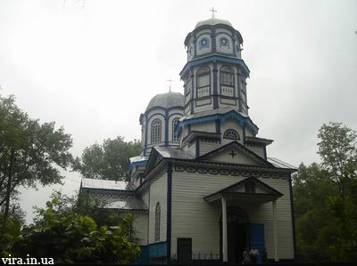 Свято-Миколаївський храм села Лозовий Яр